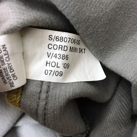 BANANA REPUBLIC Mini Skirt Corduroy Stretch Ribbed Dark Academia Grey Size 12 - Picture 8 of 13